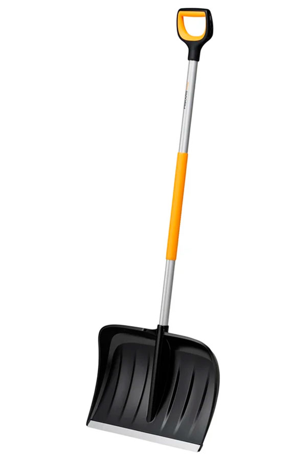 Скрепер для снега Fiskars X-series, длина - 154 см, ширина - 53 см (1057178)