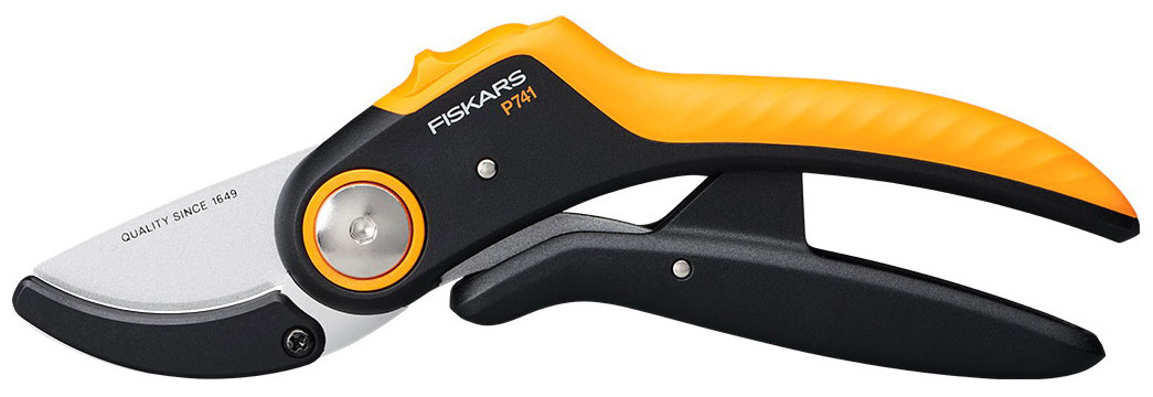 Секатор Fiskars контактный Plus PowerLever P741