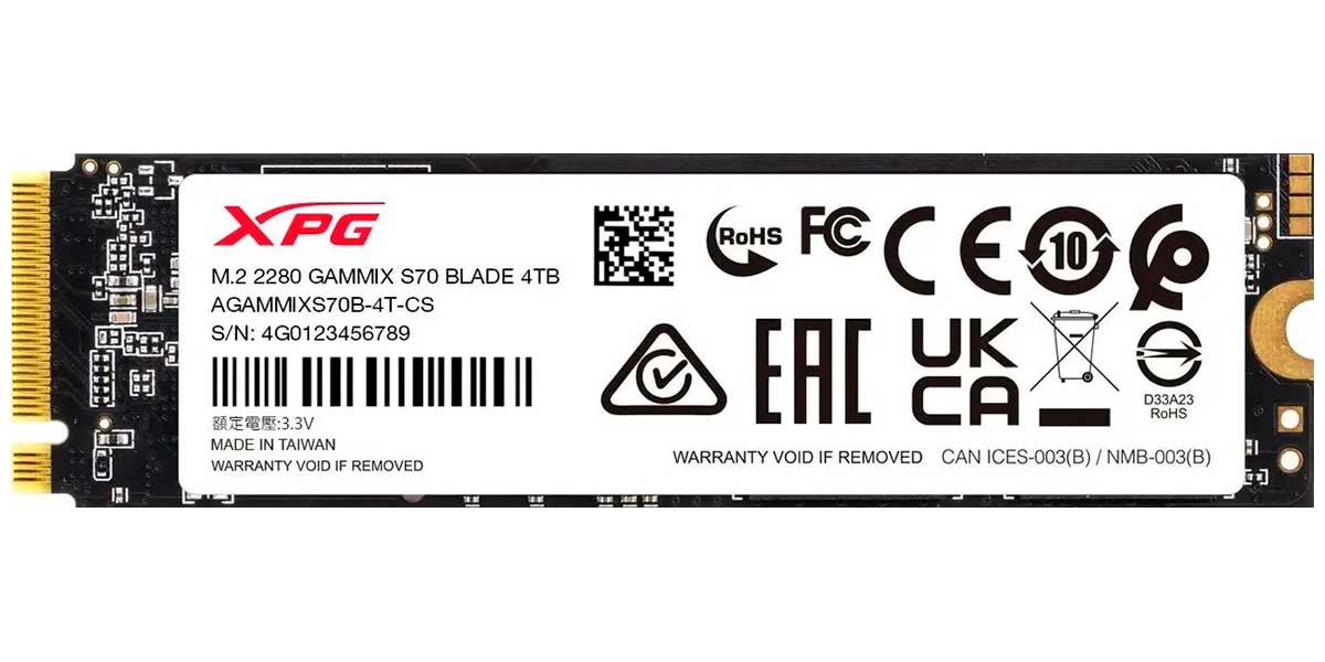 SSD накопитель Adata M.2 4000 Гб GAMMIX S70 BLADE PCIe 4.0 (AGAMMIXS70B-4T-CS)