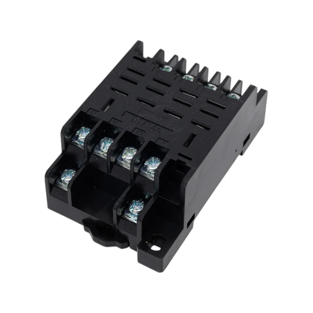 Розетка для РЭК77/4 TDM РРМ77/4 SQ0701-0006