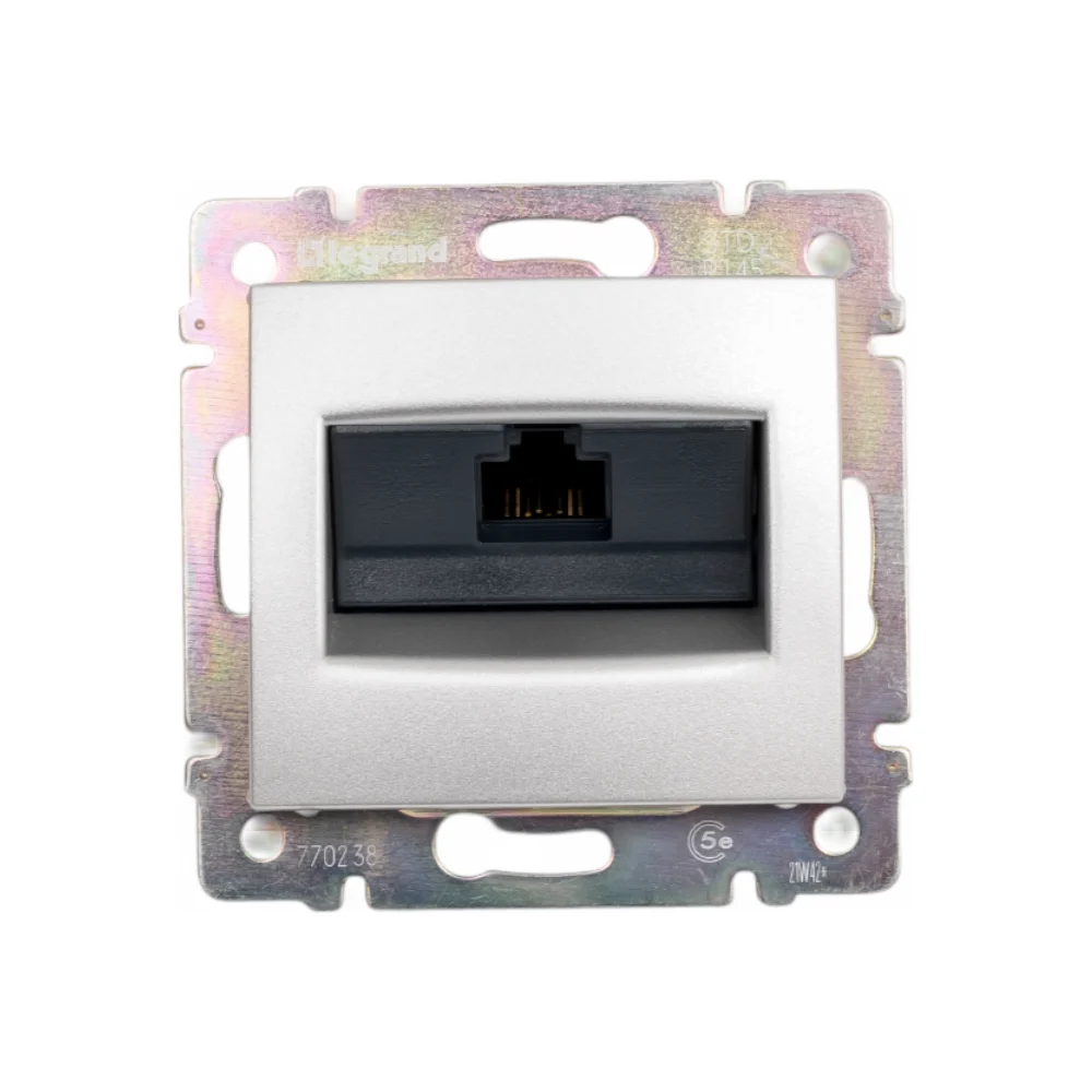 Компьютерная розетка Legrand Valena 770238